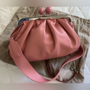 Max Mara weekend powdery pink bag
